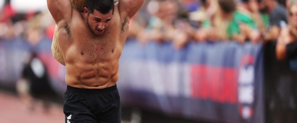 crossfit-ve-vucut-gelistirmeyi-birlestiren-hibrit-antrenman