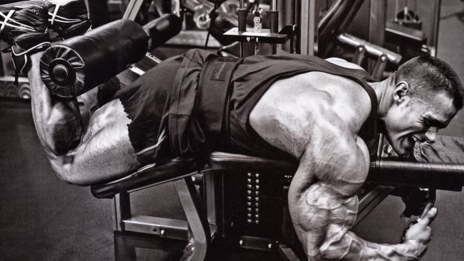 hamstring-kasi-gelistirmede-en-etkili-2-hareket
