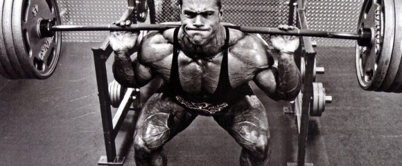 quadriceps-kaslarini-buyutme-taktigi-daha-sik-squat
