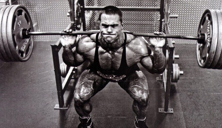 Quadriceps Kaslarını Büyütme Taktiği: Daha Sık Squat!