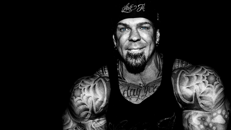 Rich Piana Ölümünden Hemen Önce Burnundan Pre-Workout Mı Çekti!
