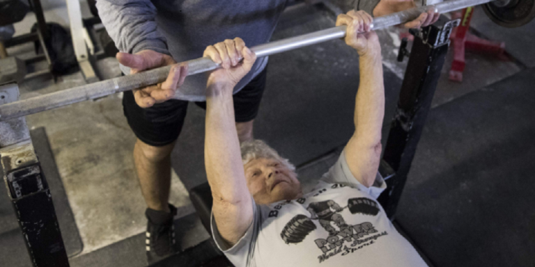 97 Yaşındaki Powerlifter ile Tanışın: Edith Traina