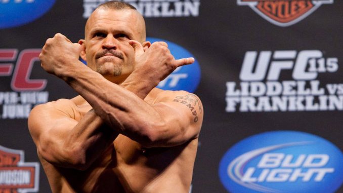 ufc-yildizi-chuck-liddellin-film-deneyimine-kulak-kabarttik ufc-yildizi-chuck-liddellin-film-deneyimine-kulak-kabarttik