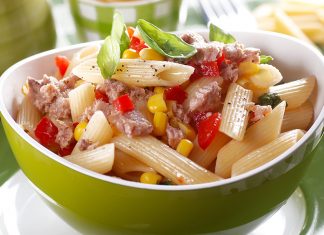 Sporcular İçin Proteini Bol Ton Balıklı Makarna Tarifi ton-balikli-makarna