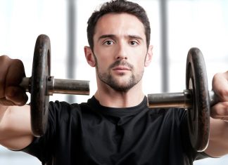 Omuz Egzersizlerinden Dumbell Front Raise Nasıl Yapılır? dumbell front raise