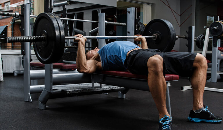 Bench Press Nedir? Bench Press Nasıl Yapılır?